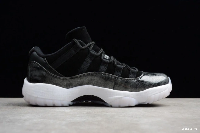11 Low 528895-010 Retro Jordan  Barons 0731